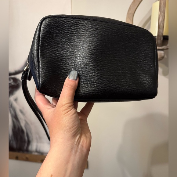 Coach Boxy Cosmetic Case/Large Wristlet Black with Silver Hardware - Picture 5 of 8